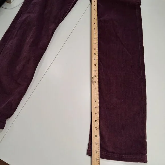 Patagonia Organic Cotton Corduroy Pants in Burgundy- size 29 - Picture 9 of 11